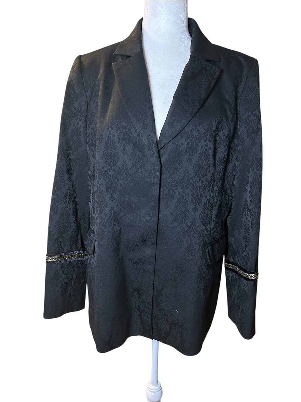 Women's Black Jacquard Blazer with Decorative Cuff Trim large